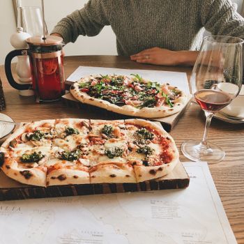 Pizzas